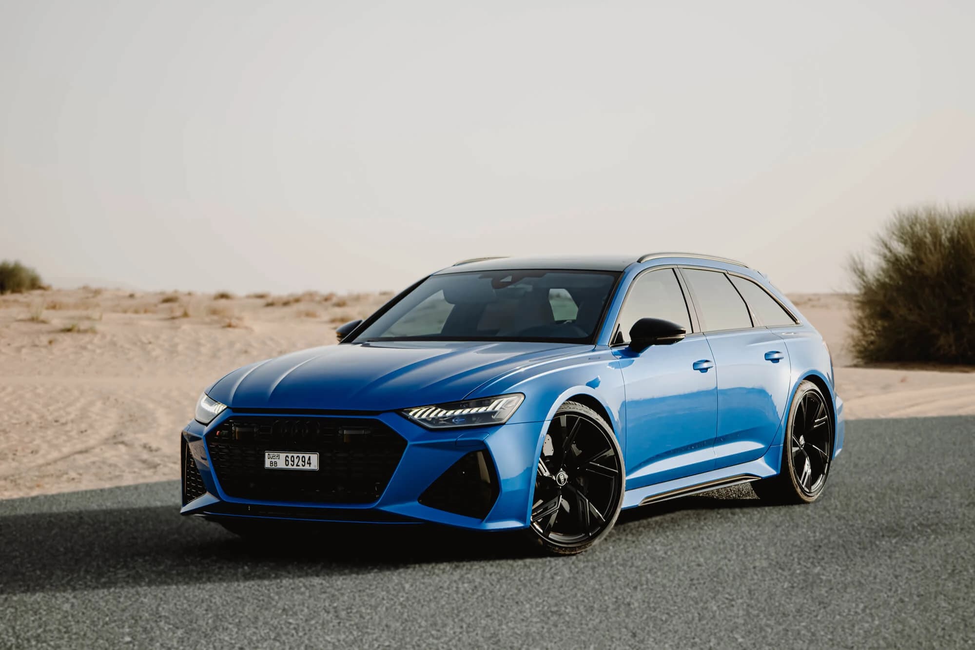 Audi RS6 image
