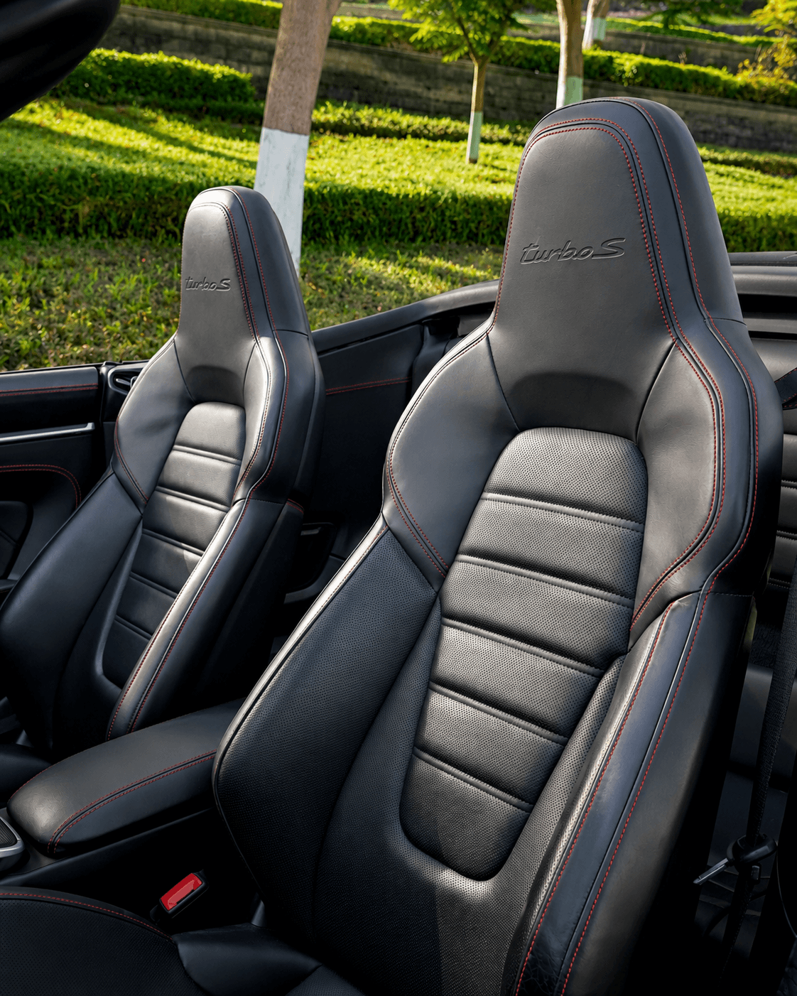 Car view 7
